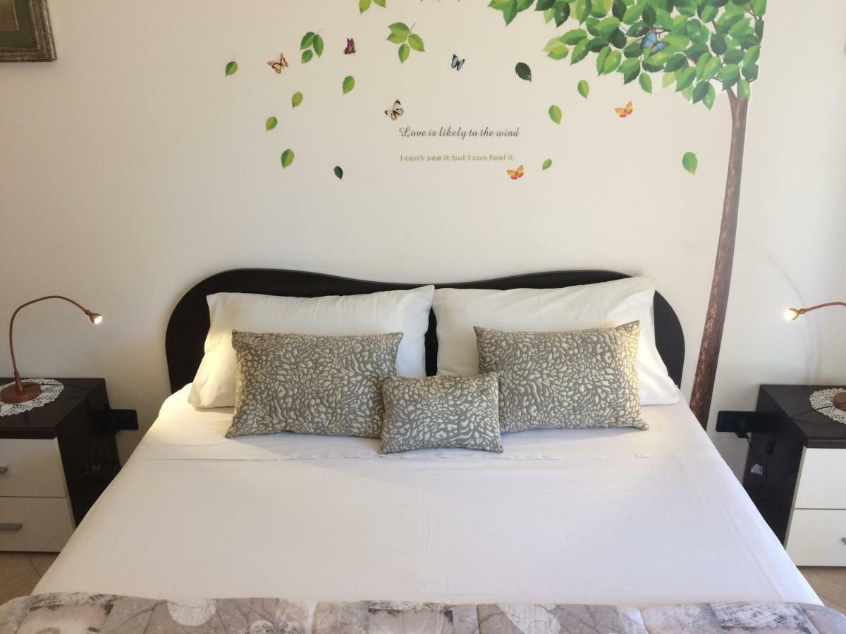 Appartement La Dimora Di Paola à Lecce Extérieur photo
